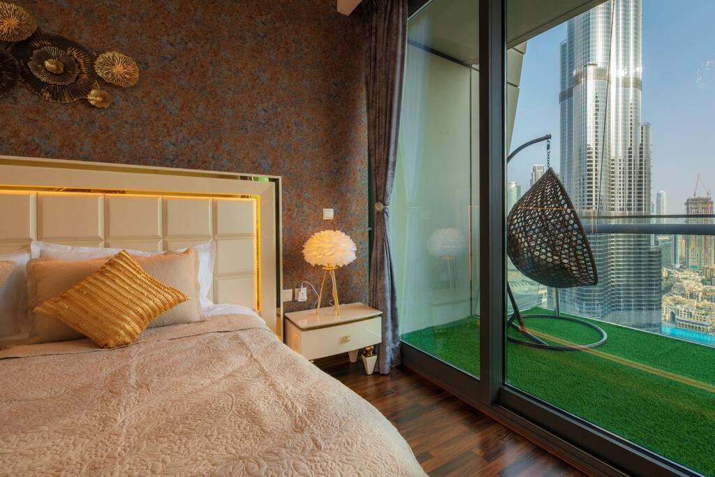 First Class 3Br With Full Burj Khalifa And Fountain View 迪拜 外观 照片