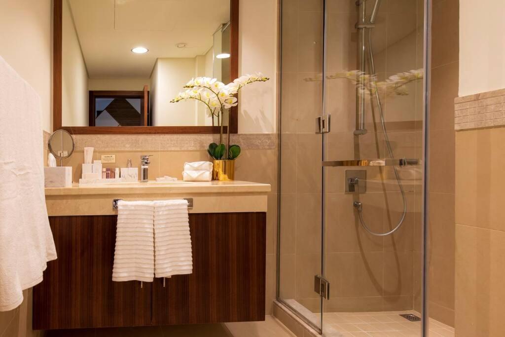 First Class 3Br With Full Burj Khalifa And Fountain View 迪拜 外观 照片